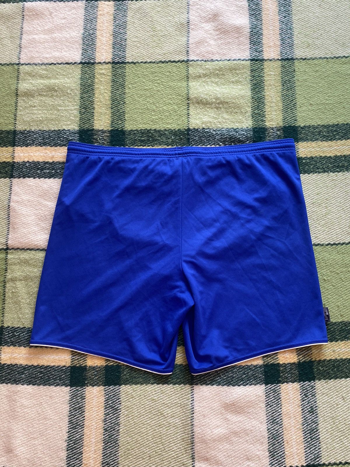 Adidas Vintage Adidas shorts streetwear y2k casual style size L Size US 34 / EU 50 - 2 Thumbnail