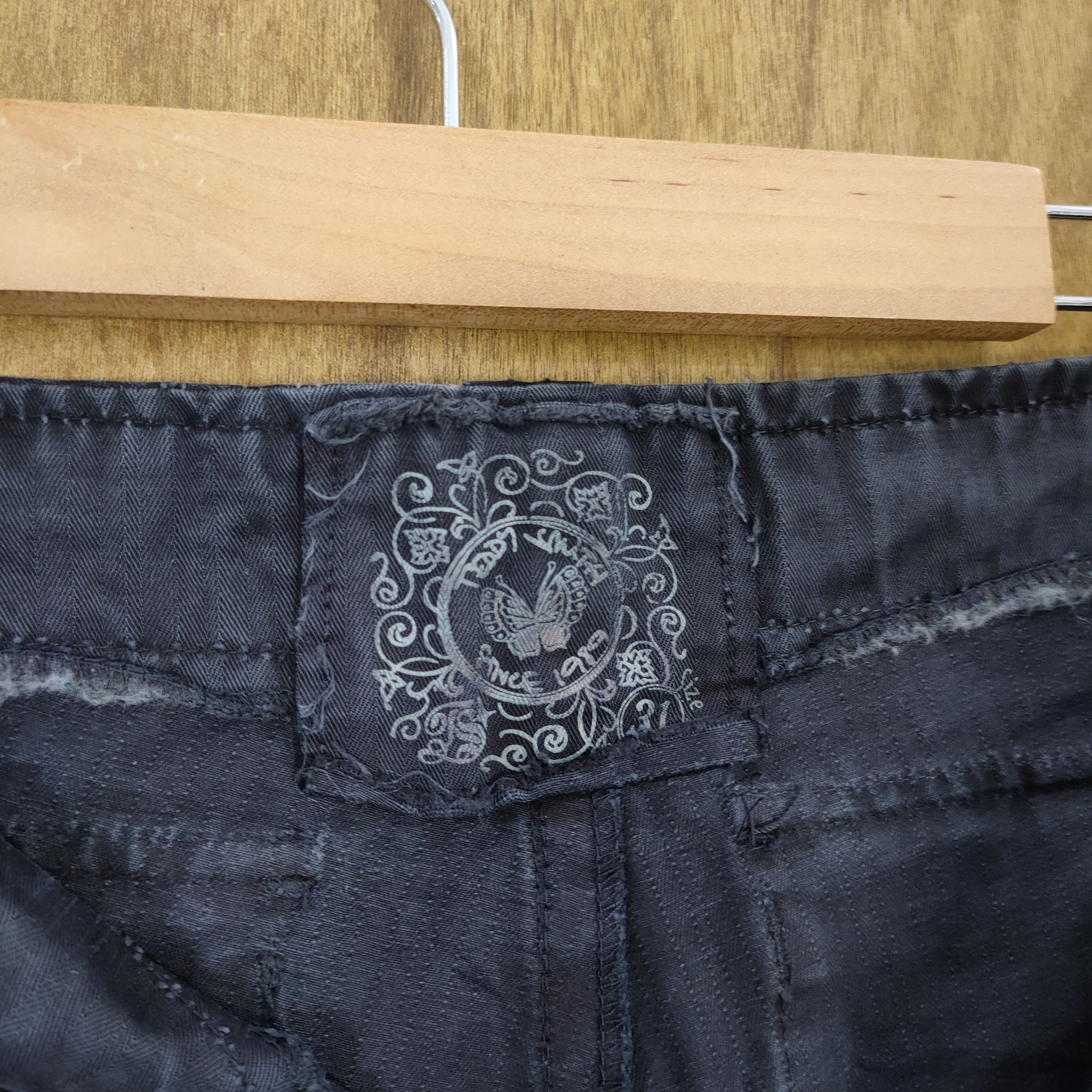 Japanese Brand TEDDY SMITH BLUE BLACK LOW RISE CARGO PANTS Size US 32 / EU 48 - 16 Thumbnail