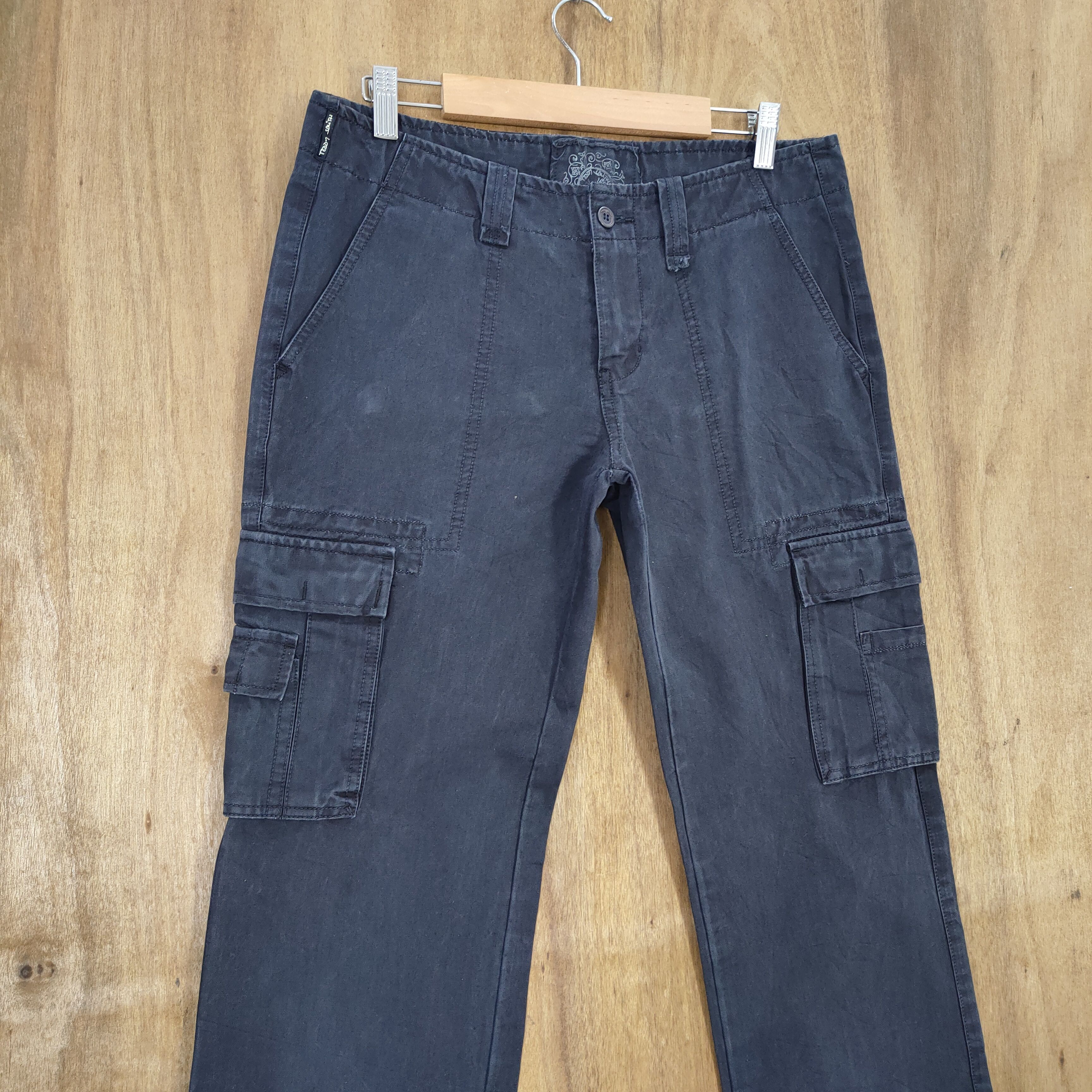 Japanese Brand TEDDY SMITH BLUE BLACK LOW RISE CARGO PANTS Size US 32 / EU 48 - 6 Thumbnail