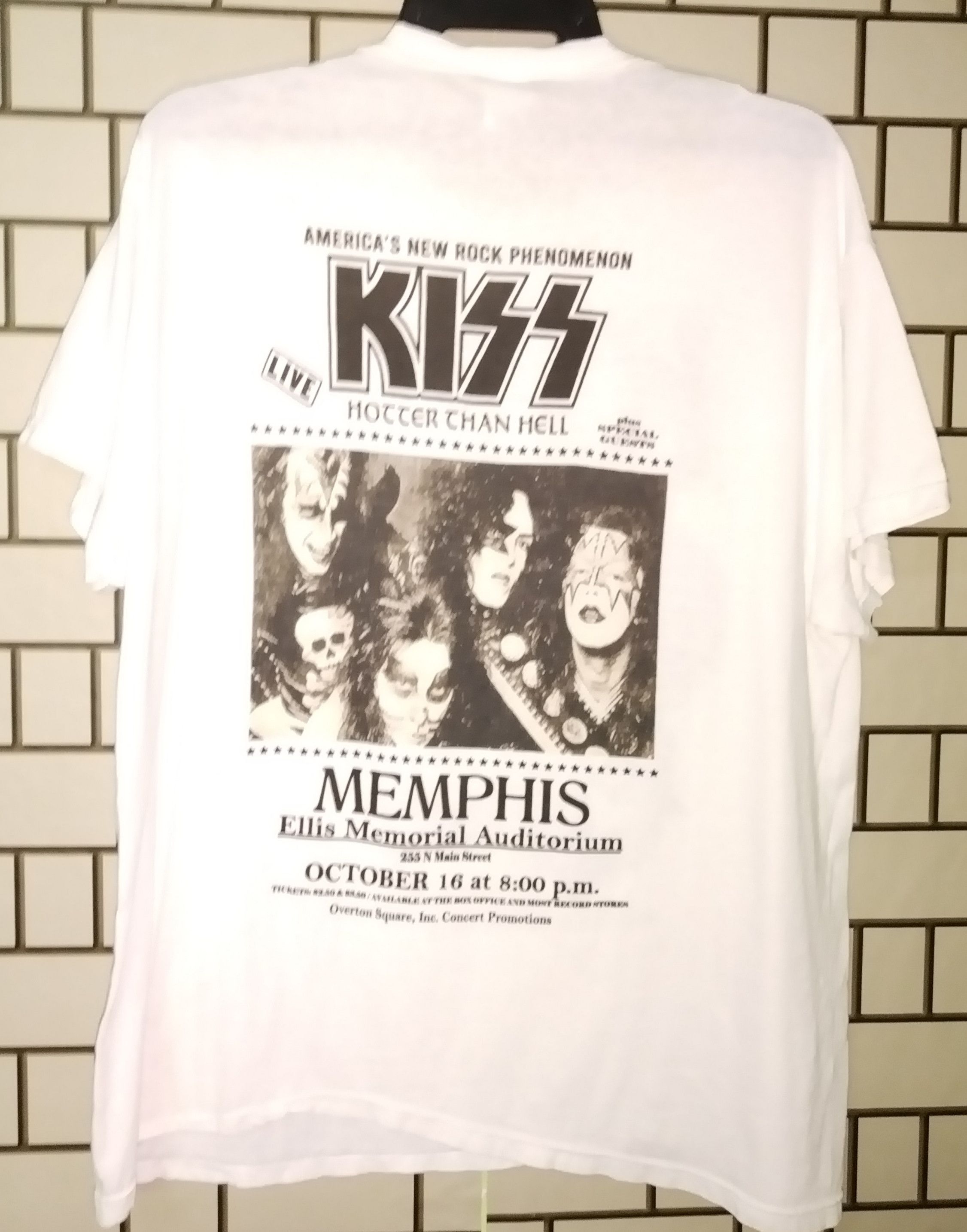 Vintage ⚫Rare⚫Band Kiss The Hotter Than Hell 90s Tshirt Size US XL / EU 56 / 4 - 3 Thumbnail