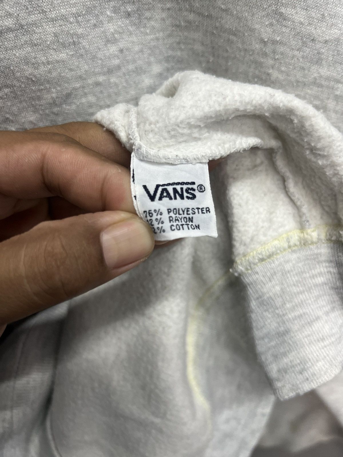 Vans VINTAGE VANS SPORTWEAR SPELLOUT SWEATSHIRT Size US M / EU 48-50 / 2 - 6 Thumbnail