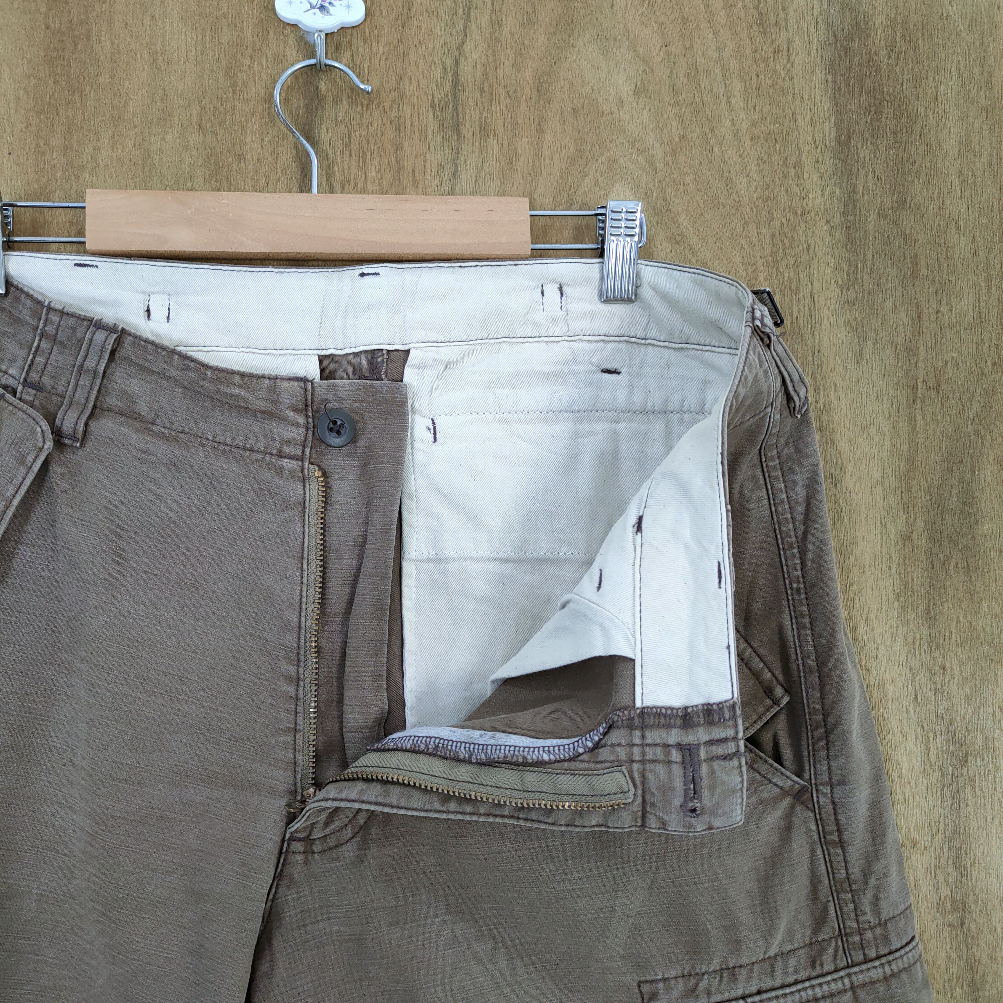 Japanese Brand VINTAGE BLUE LABEL FADED BROWN CARGO PANTS Size US 34 / EU 50 - 3 Thumbnail