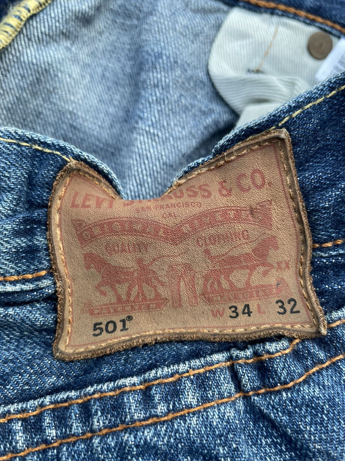 Levi's Made & Crafted × Levi's Vintage Clothing Levis 501e Redline Selvedge Aging Faded Distressed Denim Size US 34 / EU 50 - 14 Thumbnail