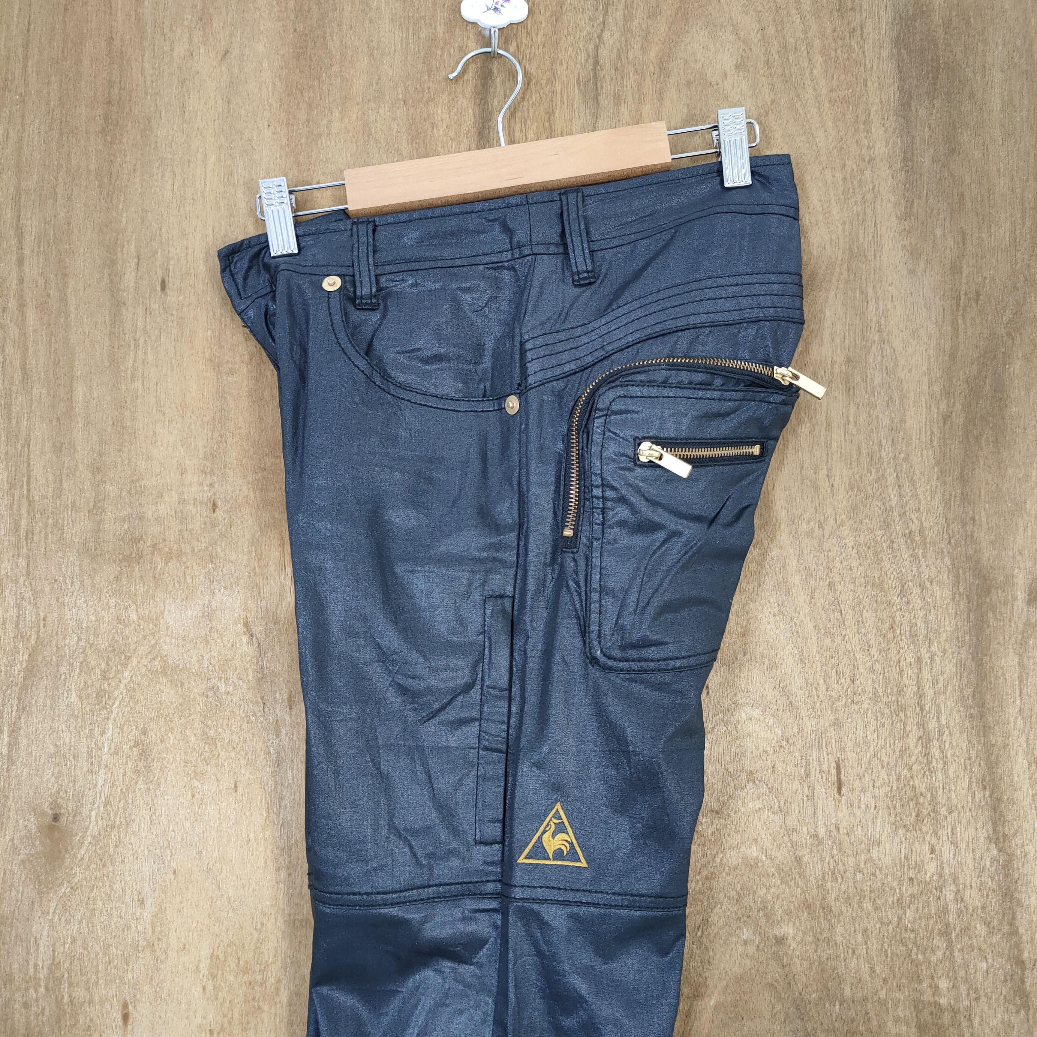 LE COQ SPORTIF BLACK FLARE CARGO PANTS