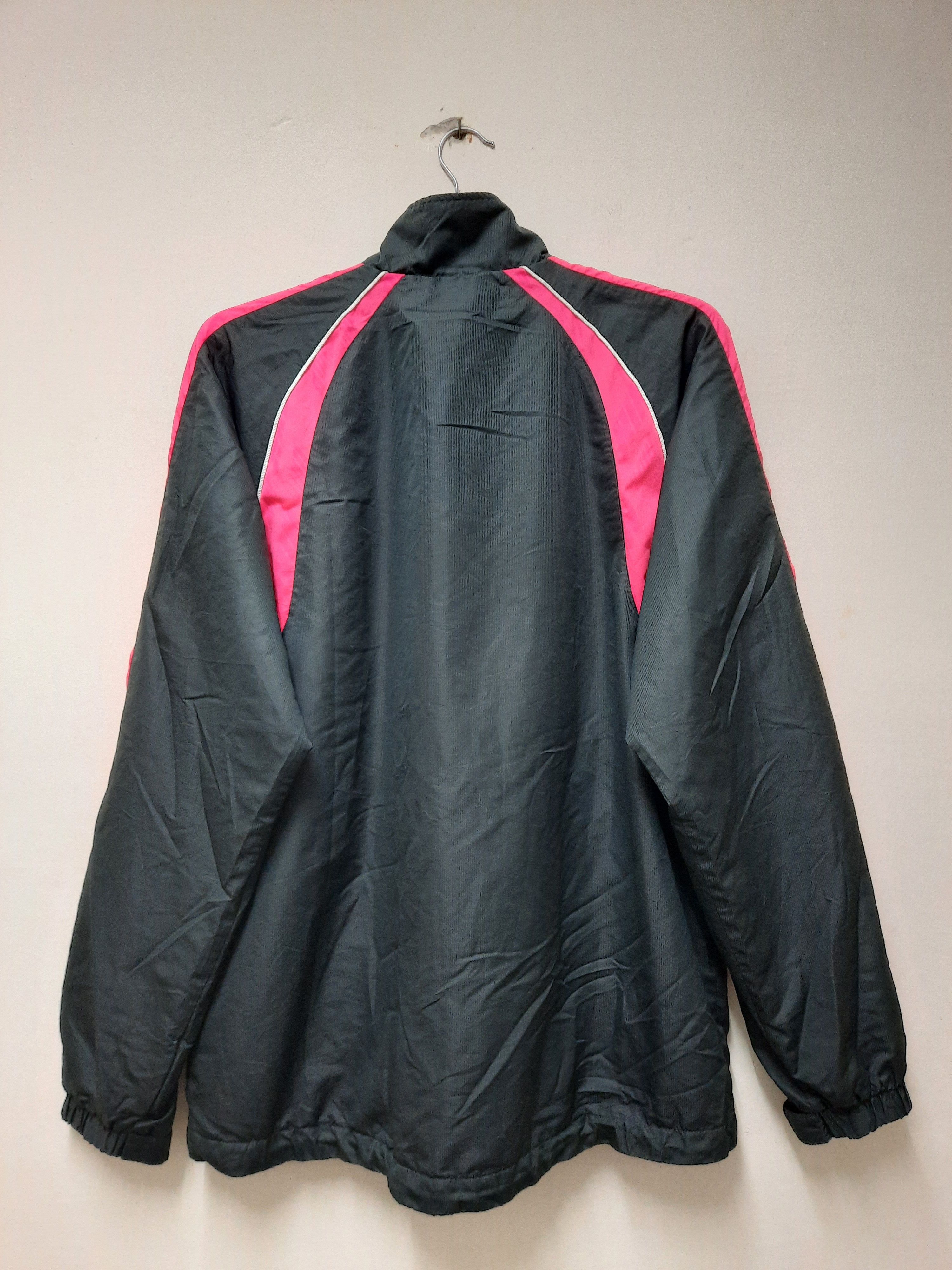 Nike VINTAGE NIKE WINDBREAKER JACKET Size US L / EU 52-54 / 3 - 3 Thumbnail