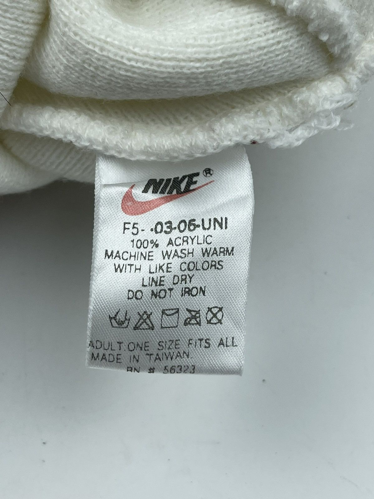 Nike × Vintage nike big logo beanie hat snow cap tg1 Size ONE SIZE - 8 Thumbnail