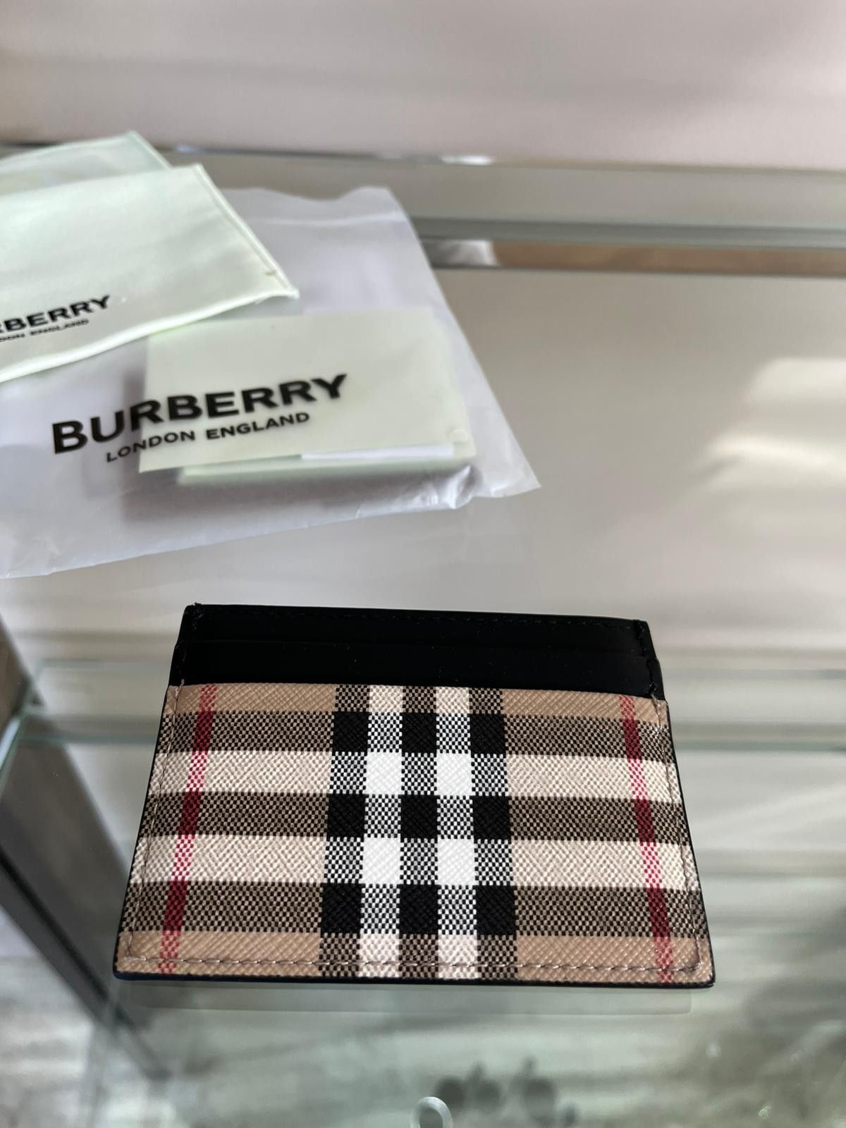 Burberry Sandon Logo Card Holder in Archival Beige Size ONE SIZE - 3 Thumbnail
