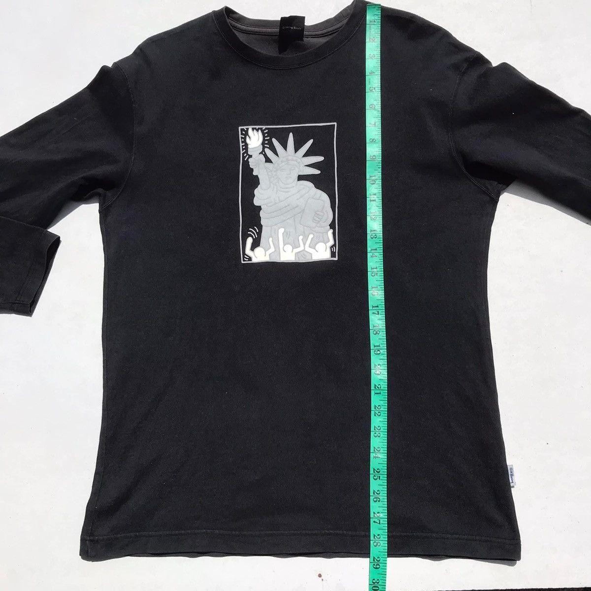 Keith Haring 🔥Accept Binding Offer🔥 Keith Haring Size US L / EU 52-54 / 3 - 6 Thumbnail
