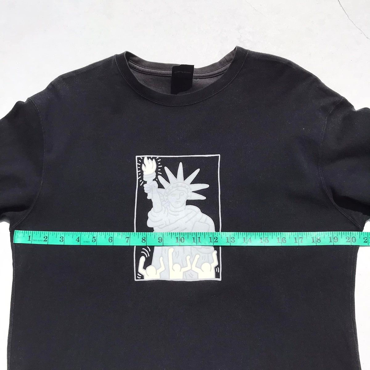 Keith Haring 🔥Accept Binding Offer🔥 Keith Haring Size US L / EU 52-54 / 3 - 5 Thumbnail