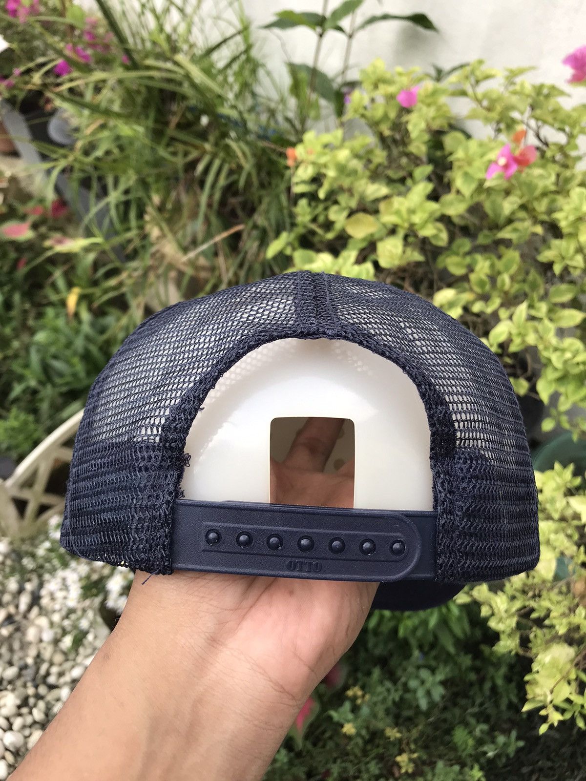 Japanese Brand FRIENDS TILL THE END BLUE GATE & SURREAL CAP BY OTTO Size ONE SIZE - 5 Thumbnail