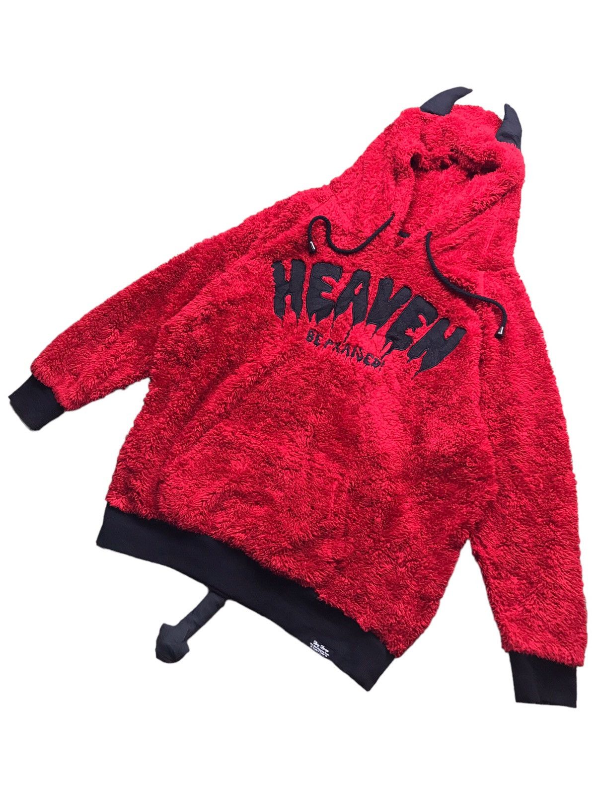 Japanese Brand DEVIL HEAVEN BE PRAISED HOODIES FAUX FUR BY DIG DEEP Size US L / EU 52-54 / 3 - 3 Thumbnail
