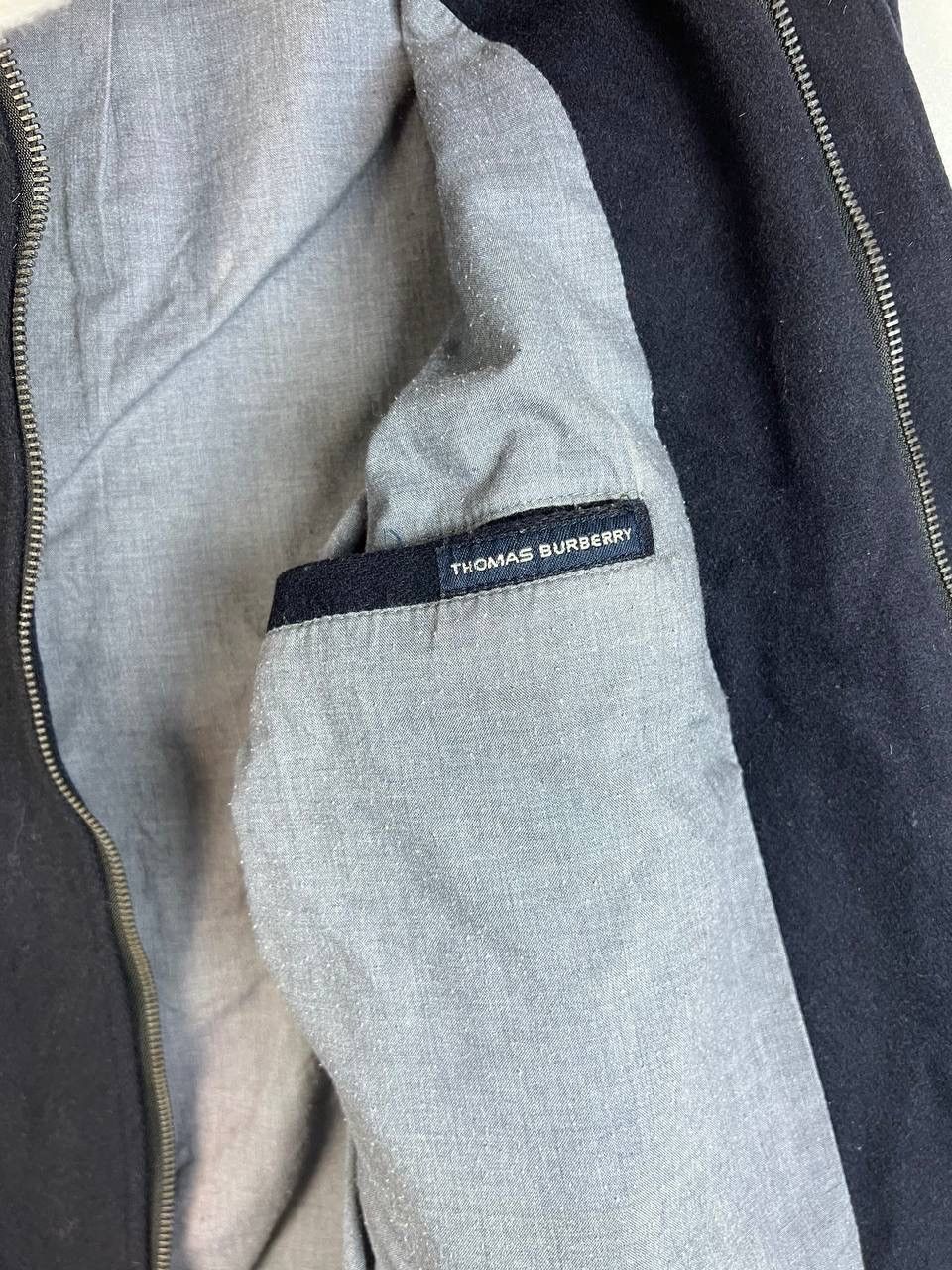 Burberry Thomas Burberry luxury jacket size L Size US L / EU 52-54 / 3 - 3 Thumbnail