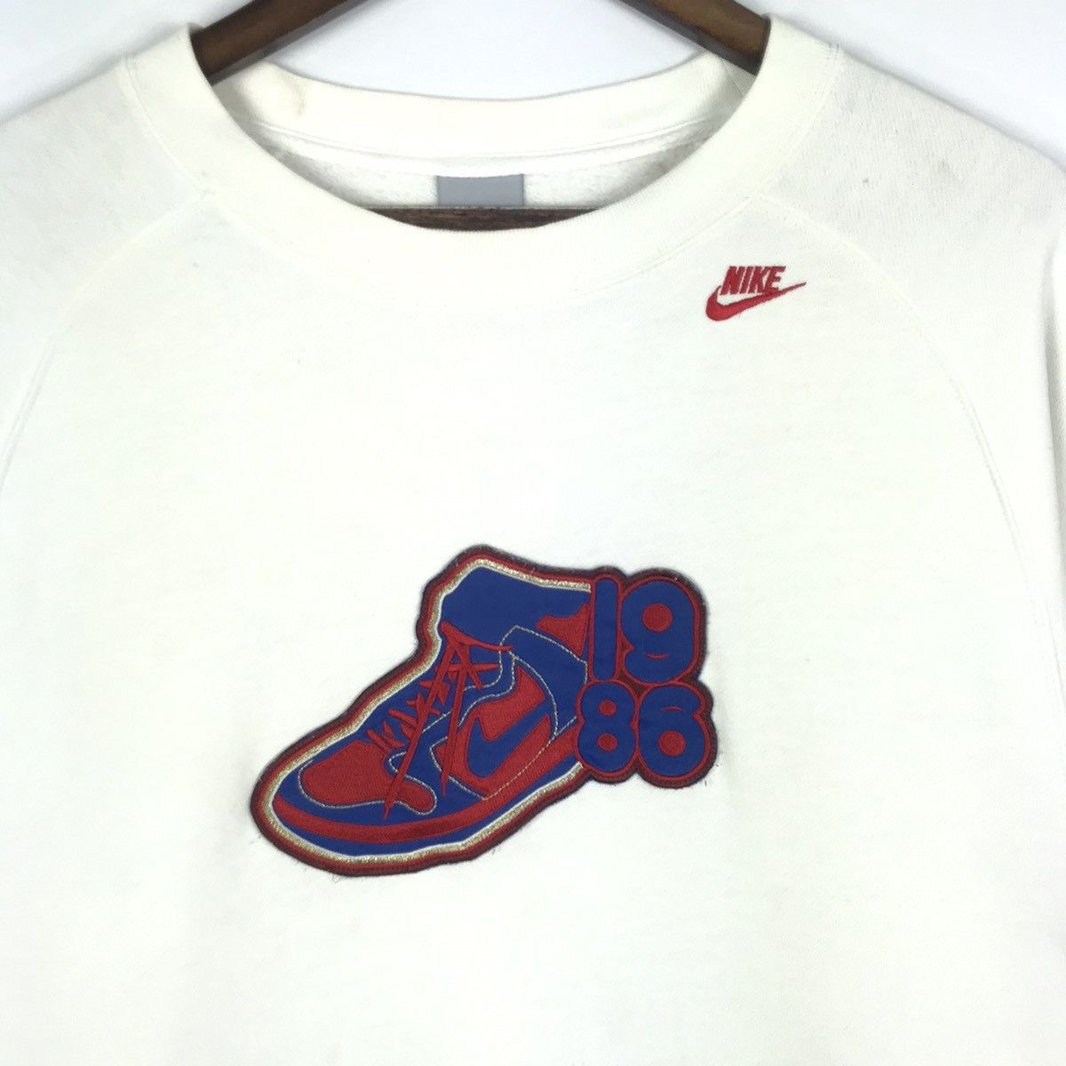 Nike × Vintage Nike Air Dunk Shoes Sweatshirt Crewneck Embroidery Big Logo Size US M / EU 48-50 / 2 - 4 Thumbnail