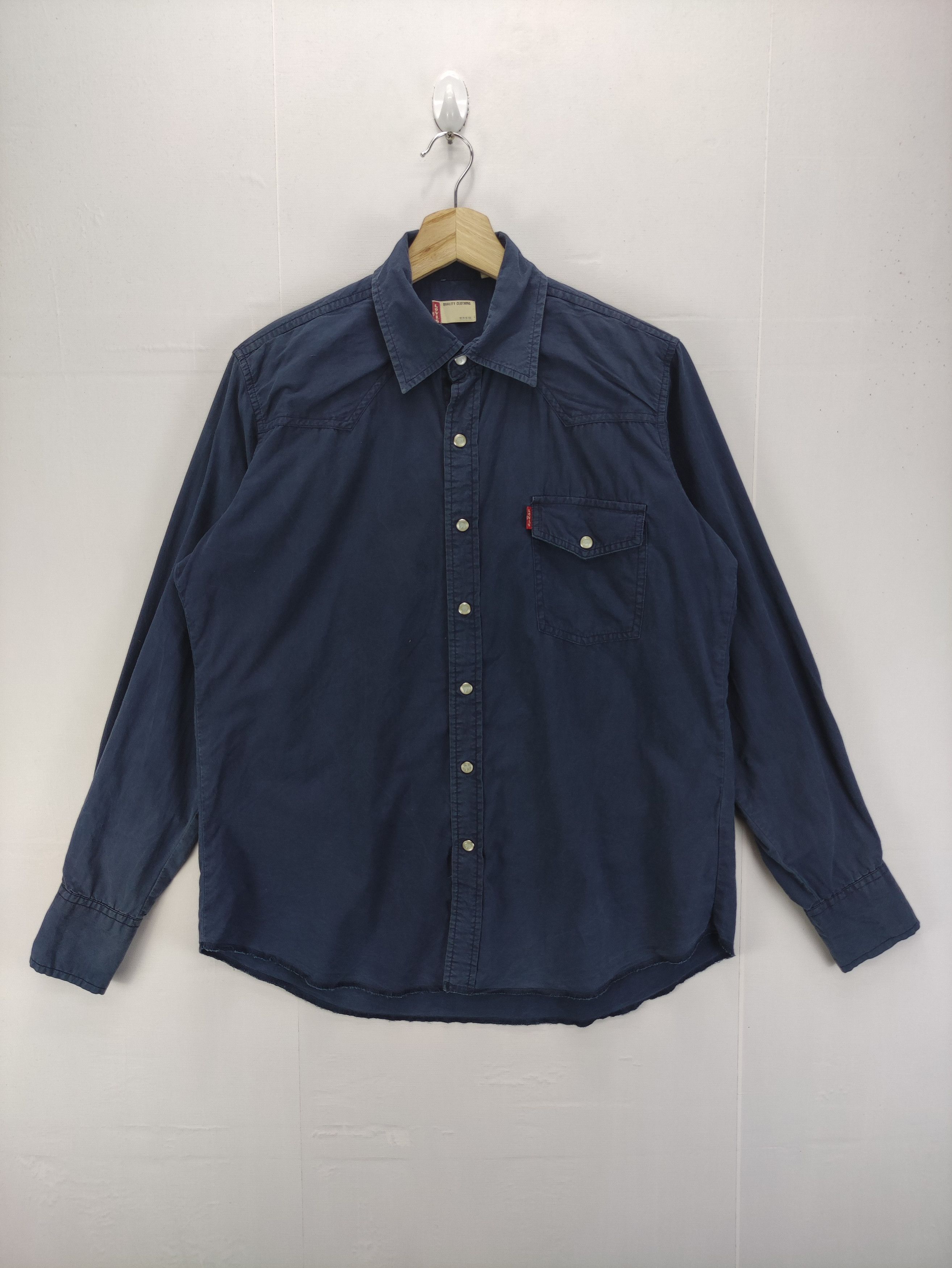 Levi's Vintage Levi's Shirt Button Up Long Sleeve Size US M / EU 48-50 / 2 - 1 Thumbnail