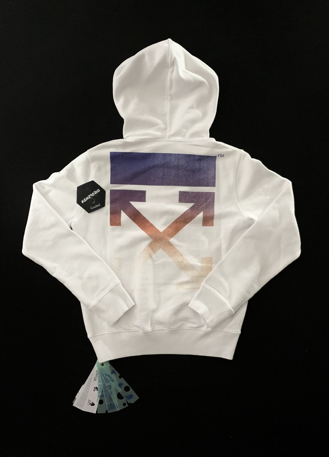 Off-White Off White Degrade Arrow Hoodie Size US S / EU 44-46 / 1 - 1 Thumbnail