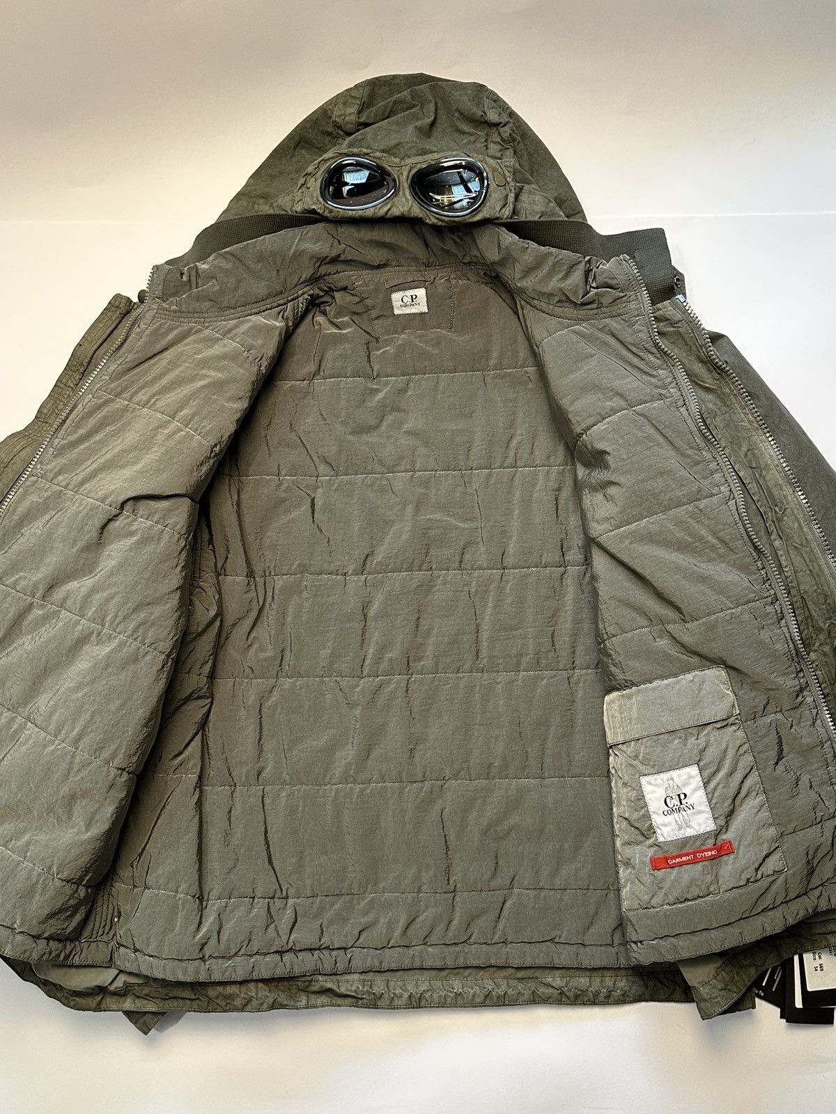 C.P. Company C.P. Company Lens-hood Cargo-pocket Jacket Size US L / EU 52-54 / 3 - 6 Thumbnail