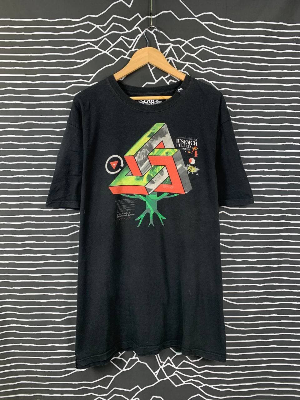 LRG Vtg LRG Lifted Research Group Streetwear Skate Graphic Tees Size US XXL / EU 58 / 5 - 1 Thumbnail
