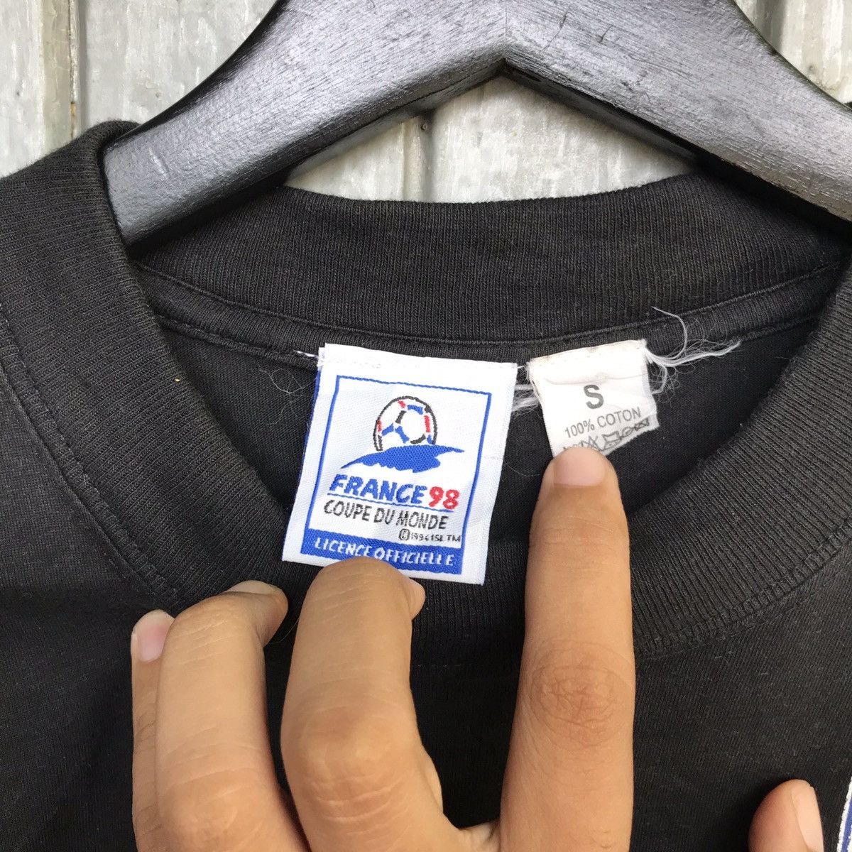 Vintage *🔥Vintage FRANCE 98 FIFA WORLD CUP Size US M / EU 48-50 / 2 - 8 Thumbnail
