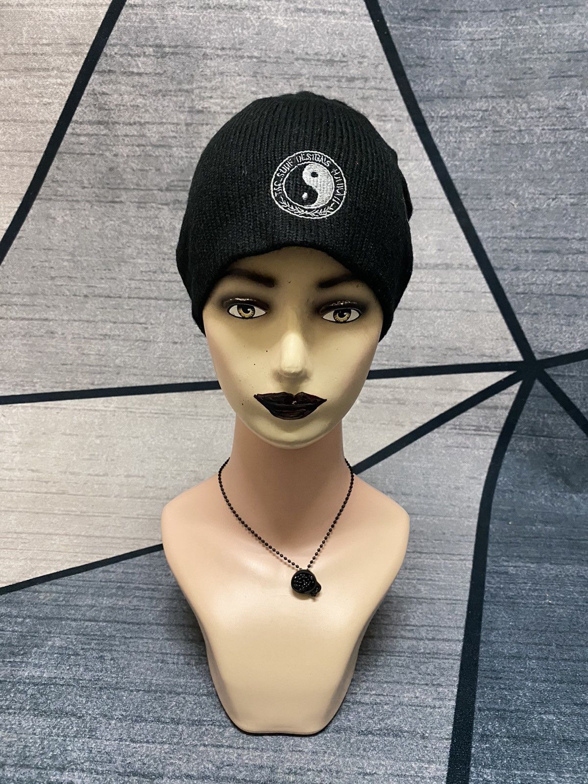 Japanese Brand T&C Surf Design Hawaii embroidered Patches beanie Hat Size ONE SIZE - 1 Thumbnail