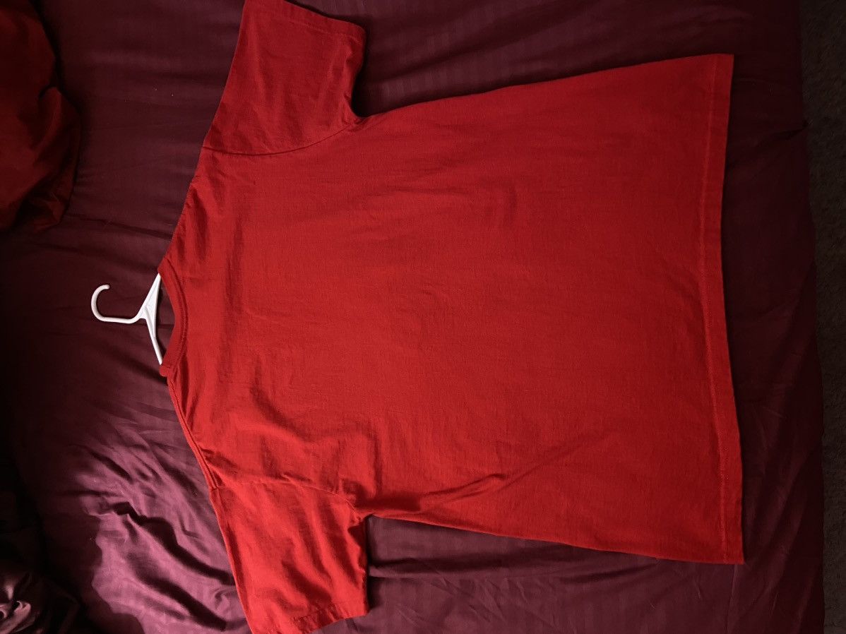 Supreme Red Tonal box logo tee Size US L / EU 52-54 / 3 - 5 Thumbnail