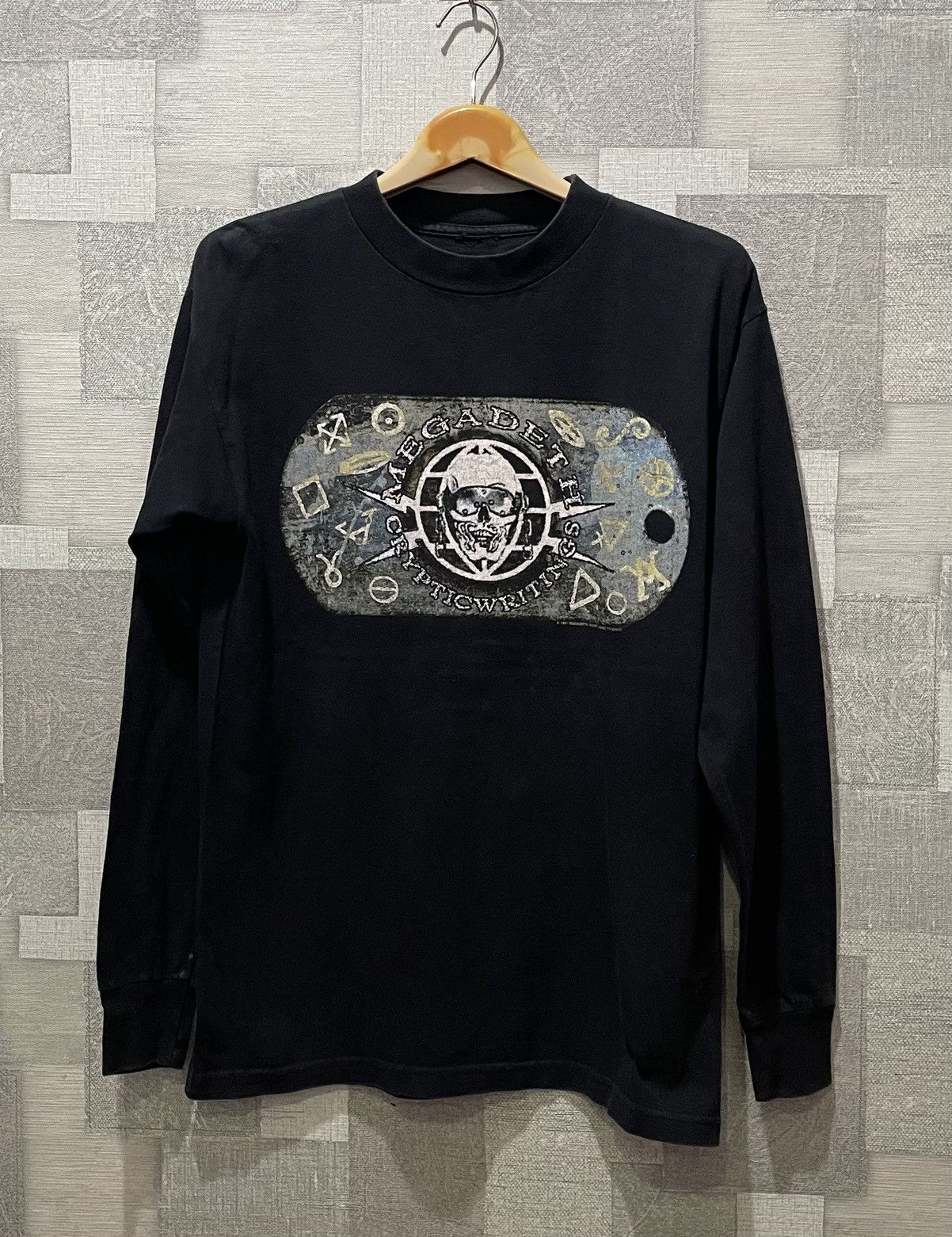 Band Tees × Megadeth × Vintage Vintage MegaDeth Tour 1997 Z4 Size US M / EU 48-50 / 2 - 1 Thumbnail