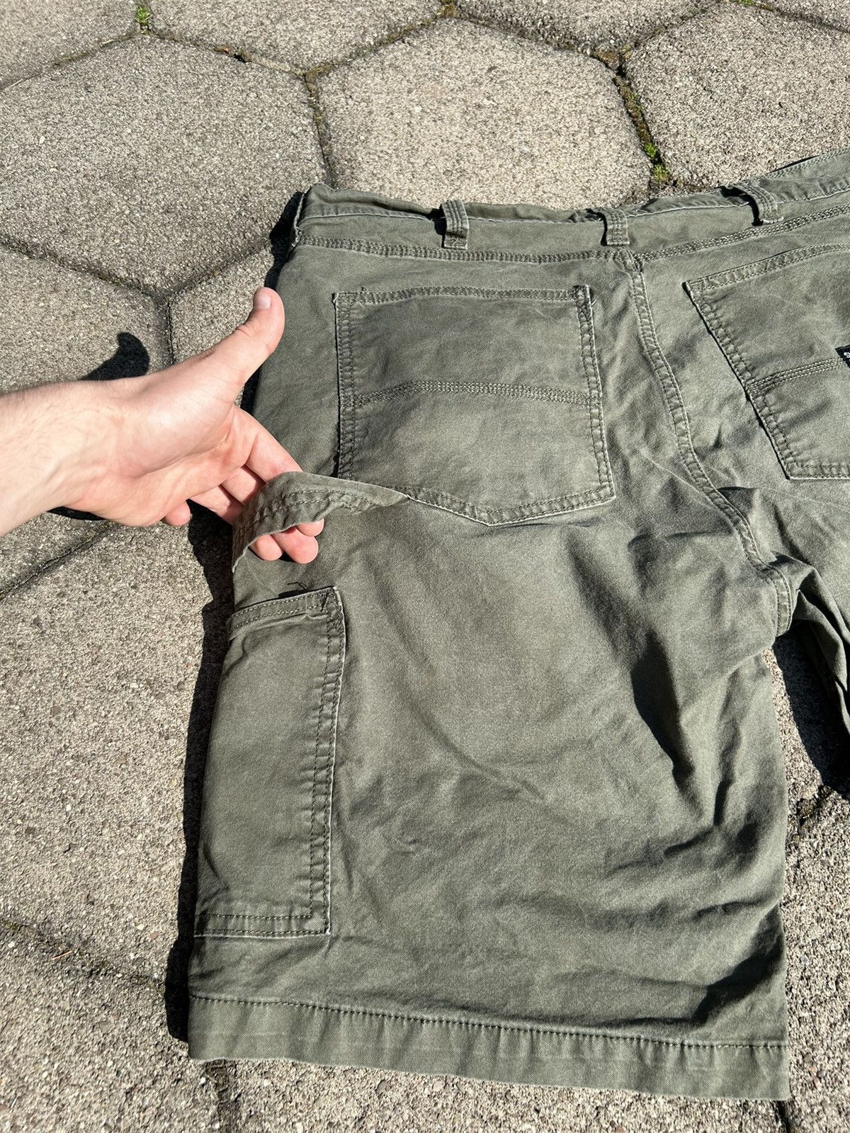 Levi's Levis Carpenter Shorts Size US 36 / EU 52 - 2 Thumbnail