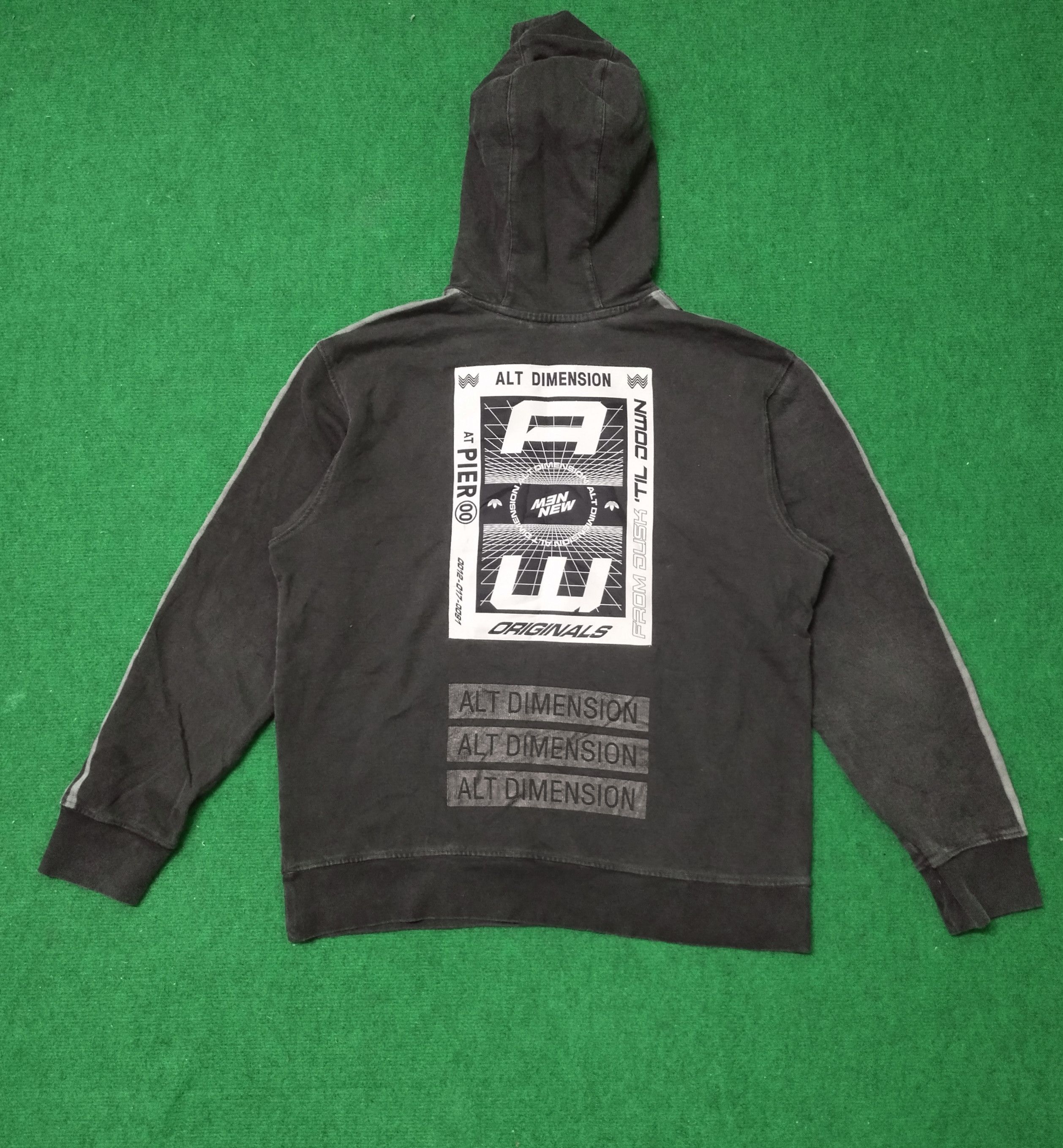 Adidas × Alexander Wang Sweatshirt Alexander Wang Adidas Alt Dimension Hoodie Size US XS / EU 42 / 0 - 10 Thumbnail