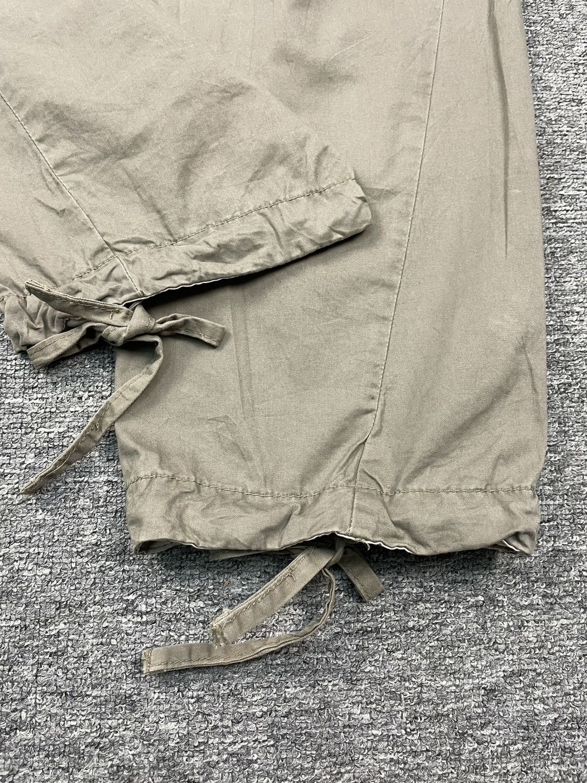 Japanese Brand Utility Tactical Cargo Pant Baggy Parachute Multipocket Size US 32 / EU 48 - 8 Thumbnail