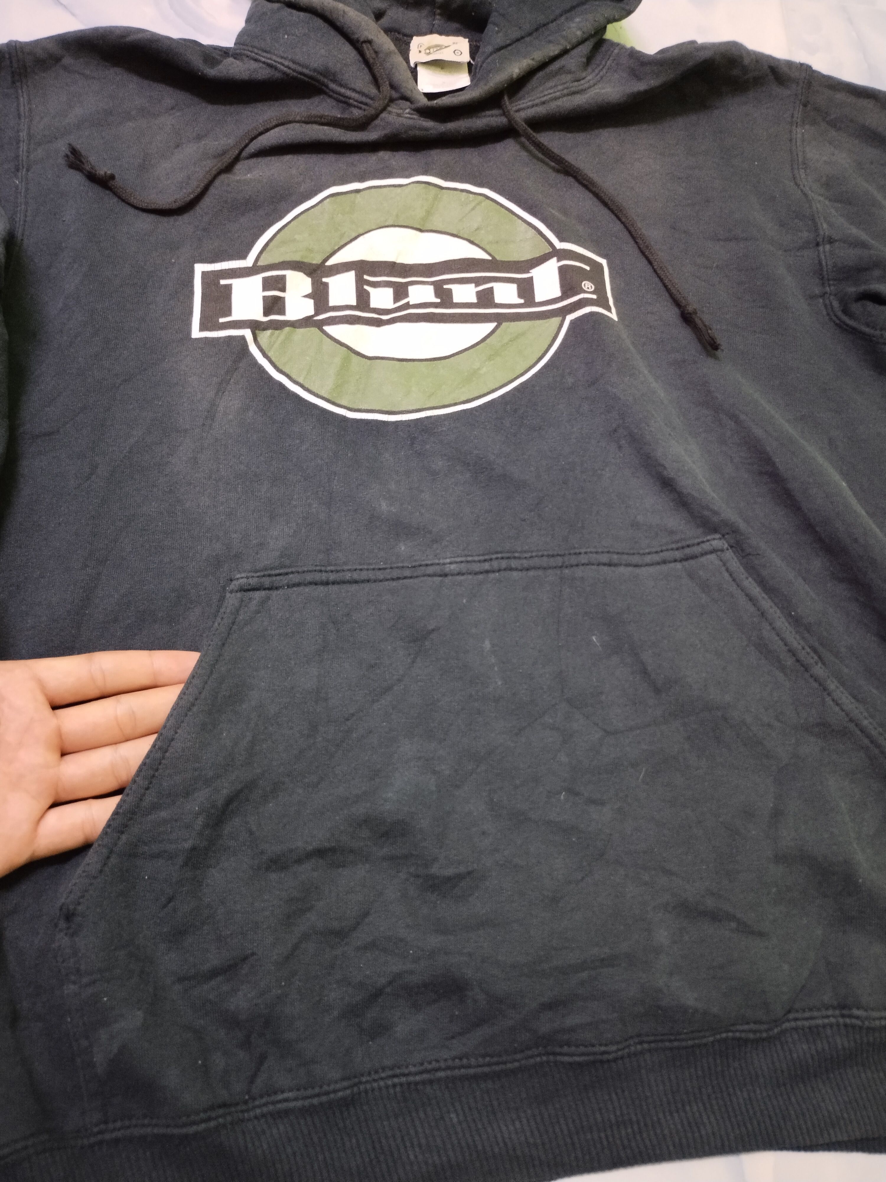 Vintage Vintage 90s Blunt Skateboard Skate Hoodies Size US S / EU 44-46 / 1 - 7 Thumbnail