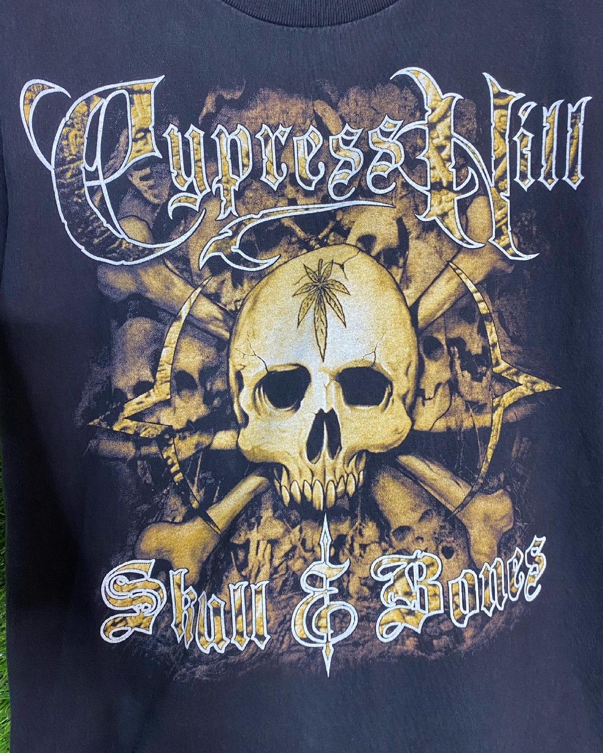 Rap Tees × Vintage 🚨Vintage Cypress Hill Skull & Bones 2000 Rap Tee T-Shirt Size US M / EU 48-50 / 2 - 6 Thumbnail