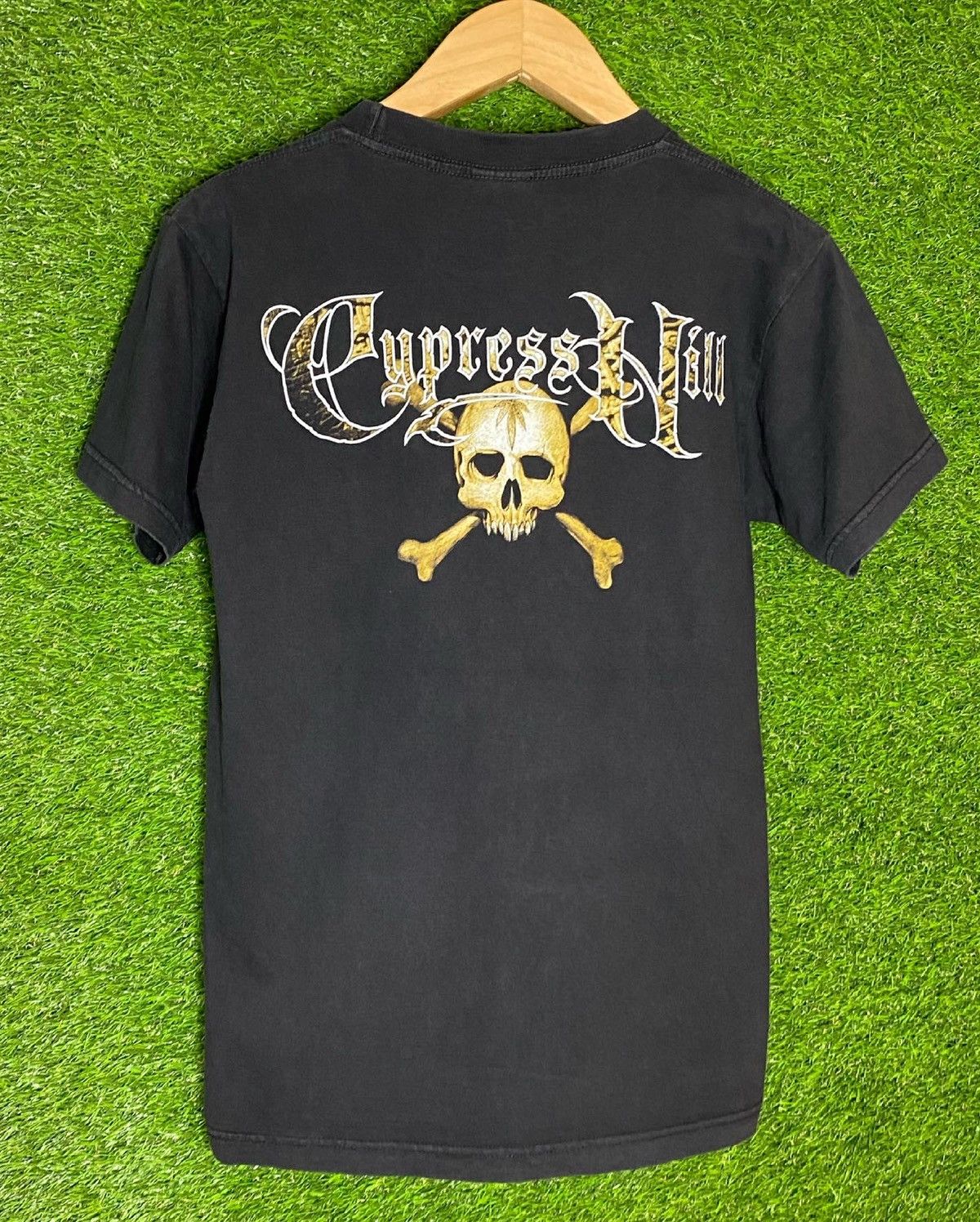 Rap Tees × Vintage 🚨Vintage Cypress Hill Skull & Bones 2000 Rap Tee T-Shirt Size US M / EU 48-50 / 2 - 2 Thumbnail