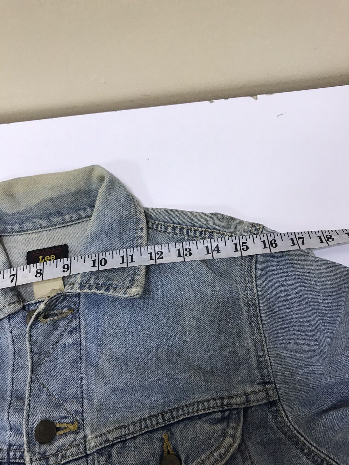 Lee Vintage 90’s 🔥 Lee Distressed Denim Jacket Size M / US 6-8 / IT 42-44 - 23 Thumbnail