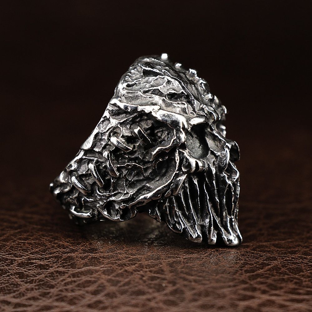 Jewelry Heavy Gothic Skull Ring Size ONE SIZE - 3 Thumbnail