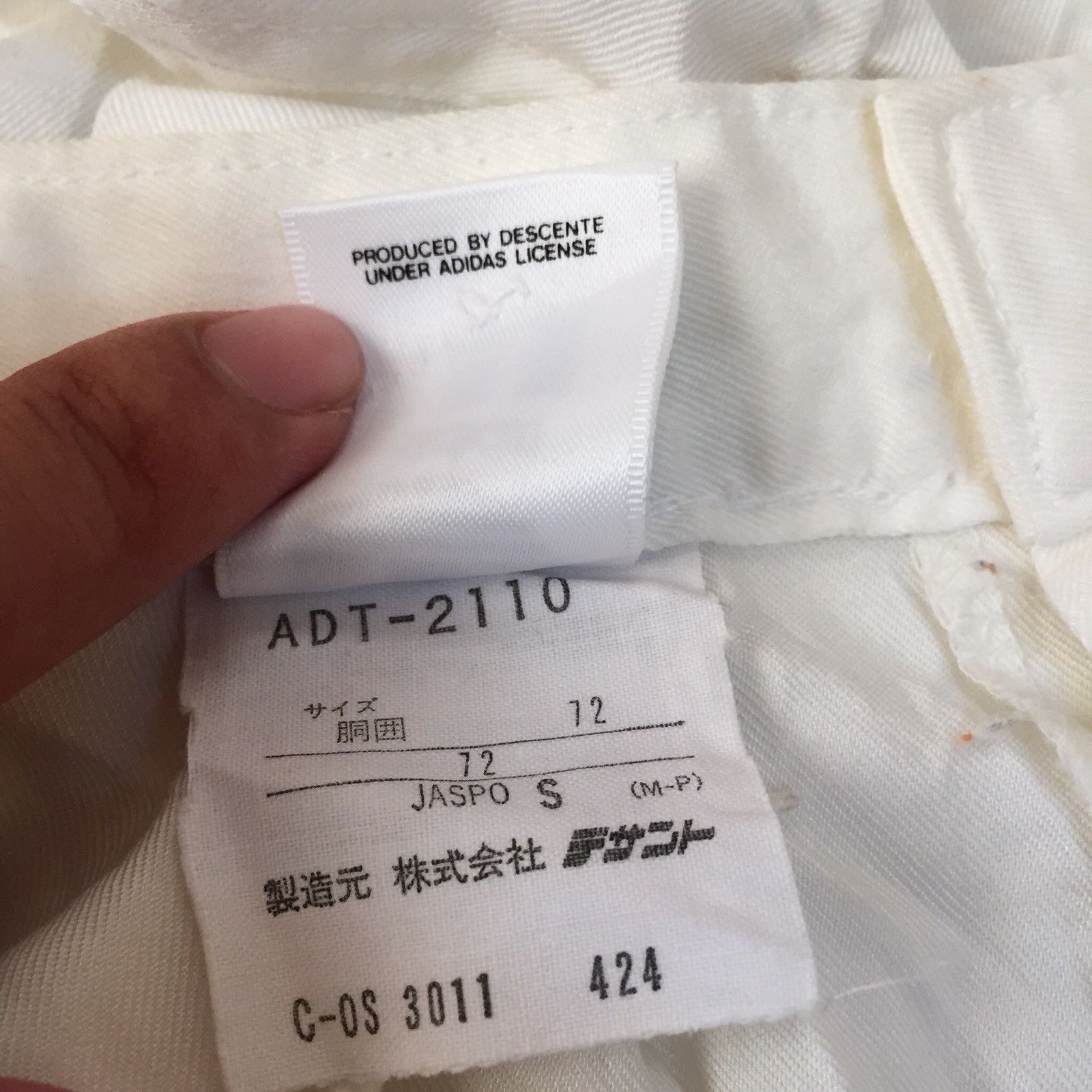 Adidas × Vintage Adidas Three Stripes Short Pant Size US 28 / EU 44 - 6 Thumbnail