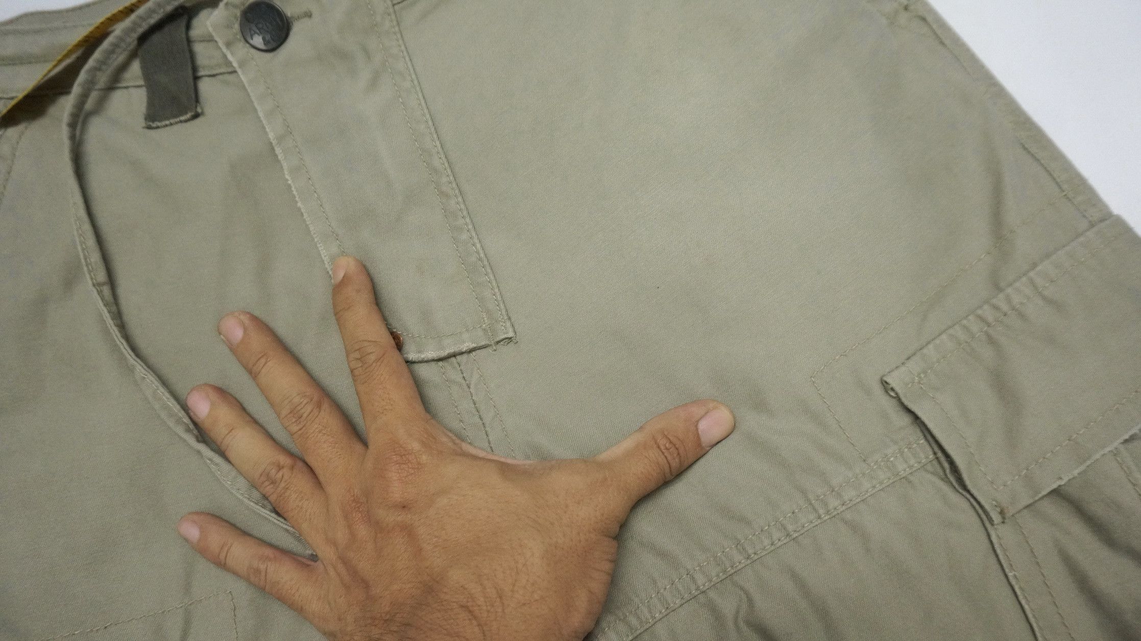 Japanese Brand Japan OLD ARMY & CO Dusty Olive Multipocket Cargo Pants Size US 32 / EU 48 - 24 Thumbnail