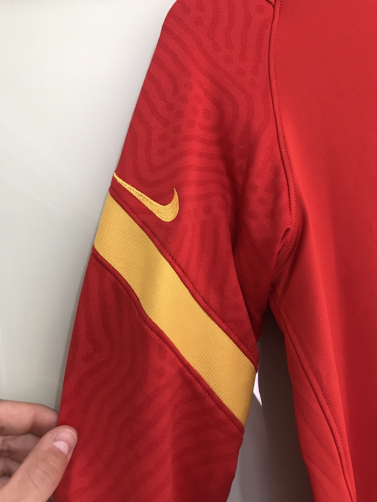 Nike Roma 2020-2021 Drill Training Top Soccer Jersey Football Kit Size US S / EU 44-46 / 1 - 5 Thumbnail