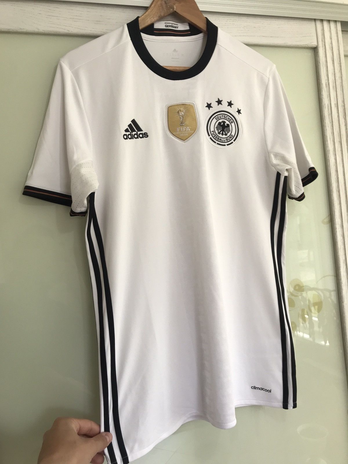 Adidas Germany 2015-2016 Home Soccer Jersey Football Kit Shirt Size US M / EU 48-50 / 2 - 4 Thumbnail