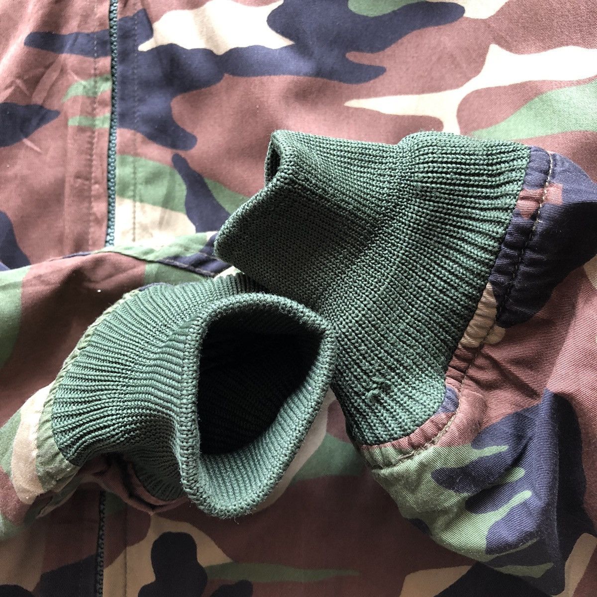 If Six Was Nine Vintage 90's Bomber Jacket Camouflage Woodland Size US XL / EU 56 / 4 - 16 Thumbnail