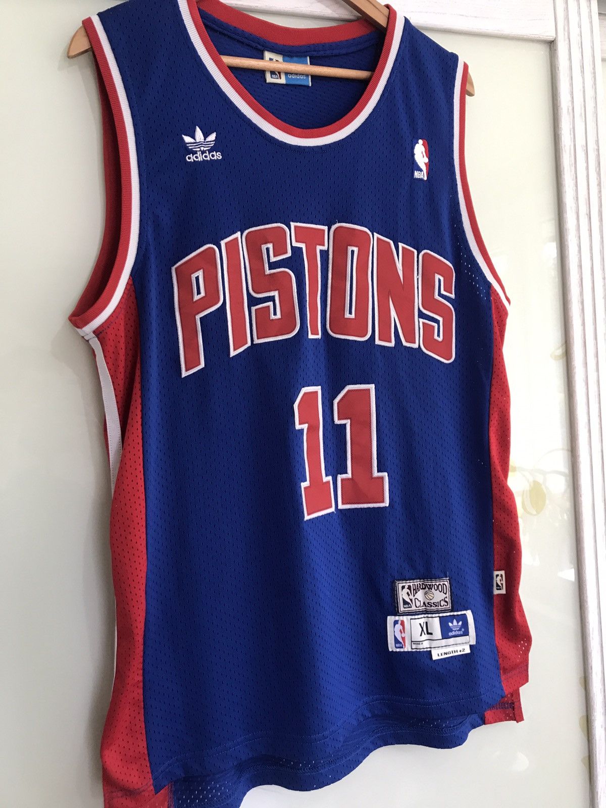 Adidas × NBA × Vintage Pistons Vintage Thomas 11 Basketball Jersey NBA Size US XL / EU 56 / 4 - 3 Thumbnail
