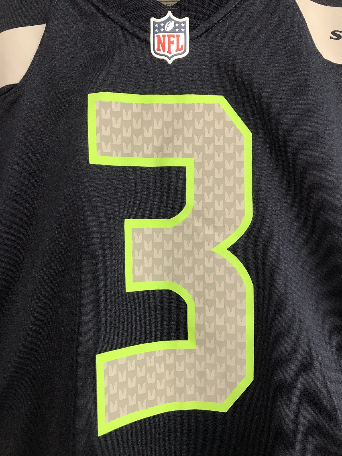 NFL Seattle Seahawks Wilson 2016-2021 NFL Jersey Shirt Kit Size US M / EU 48-50 / 2 - 4 Thumbnail