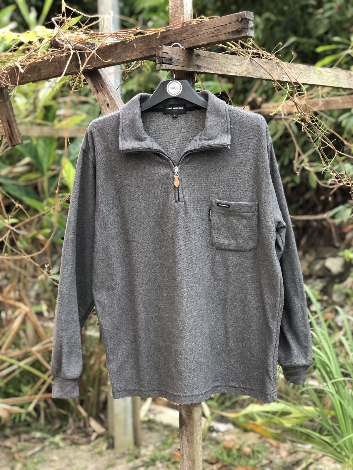 Valentino Vintage Louis Valentino Homme Quarter Zipper Longsleeve Tee Size US L / EU 52-54 / 3 - 1 Thumbnail