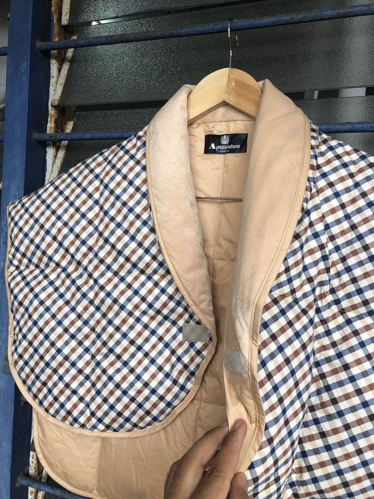 Aquascutum Vintage Aquascutum London Nova Check Ponco/Vest Size ONE SIZE - 7 Thumbnail