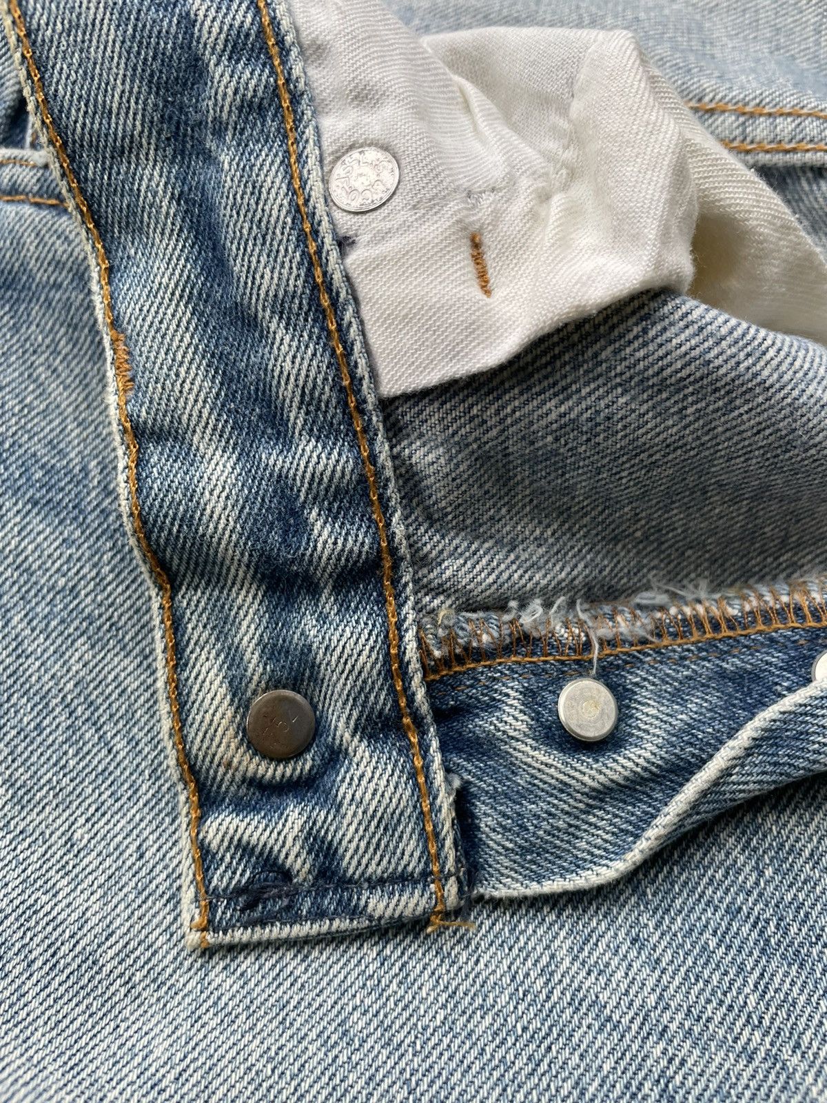 Levi's Levi’s 501 e 1988 Usa Aging Faded Stone Wash Size US 31 - 19 Thumbnail