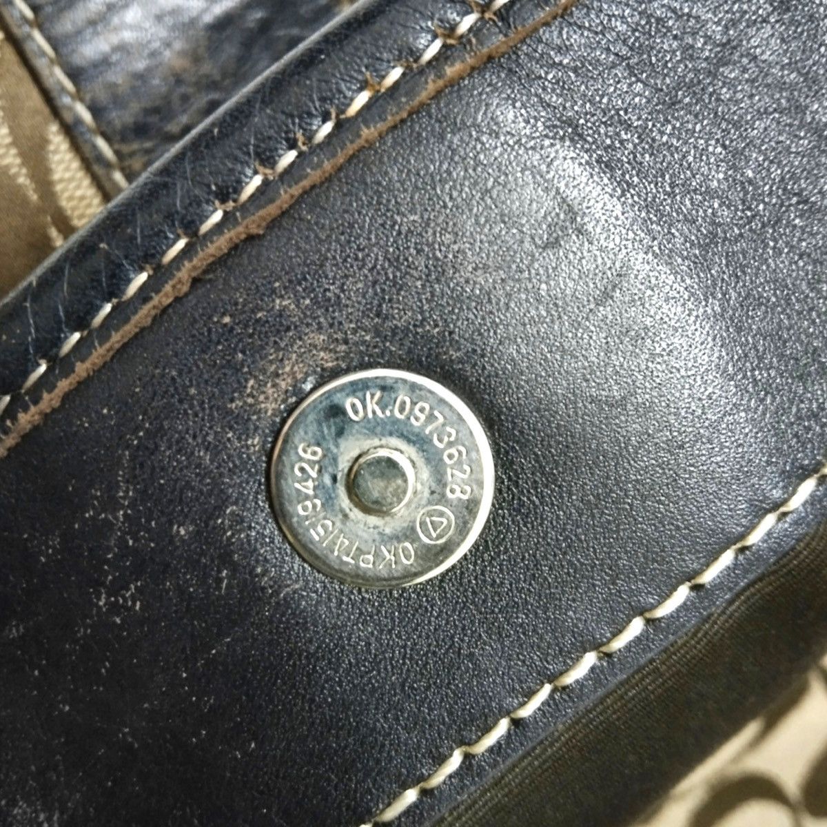 Coach × Designer × Vintage COACH VINTAGE MONOGRAM CROSSBODY SLING Size ONE SIZE - 21 Thumbnail