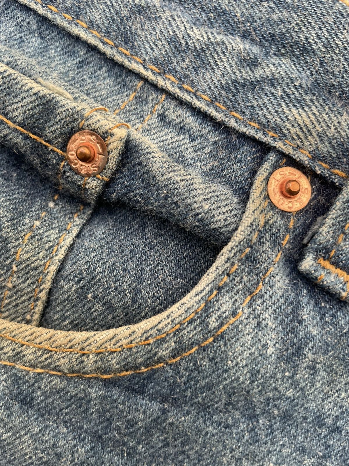 Levi's Vintage Levi’s 501XX 1992 Usa Aging Wash Denim Size US 36 / EU 52 - 16 Thumbnail