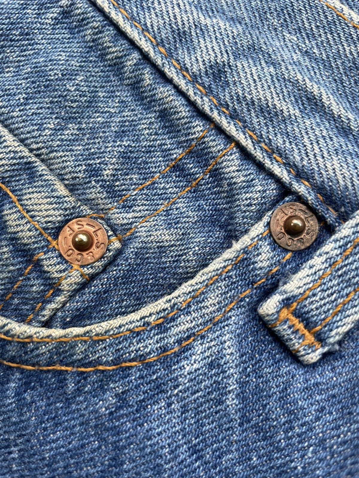 Levi's × Vintage Vintage Levi’s 501 e 1988 Usa Stone Wash Aging Denim Size US 28 / EU 44 - 17 Thumbnail