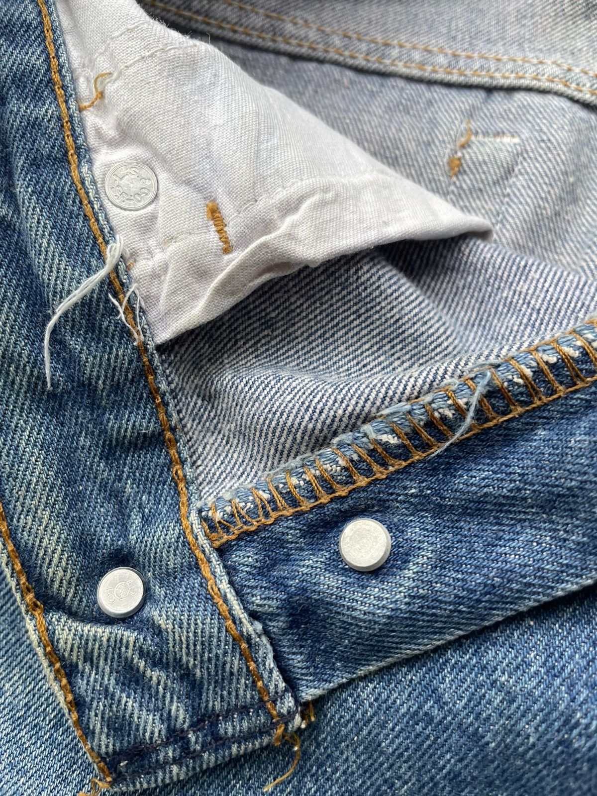 Levi's × Vintage Vintage Levi’s 501 e 1988 Usa Stone Wash Aging Denim Size US 28 / EU 44 - 16 Thumbnail
