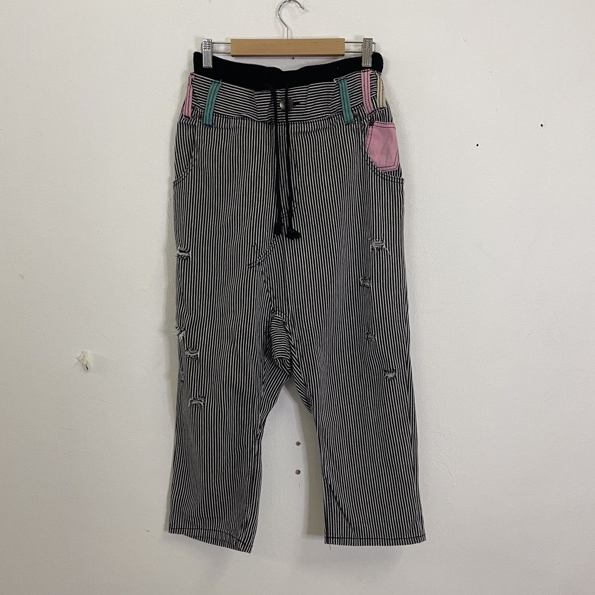 image of Vintage H.c.m Ii Hickory Stripe Buckles Cropped Pants in Blue, Men's (Size 28)