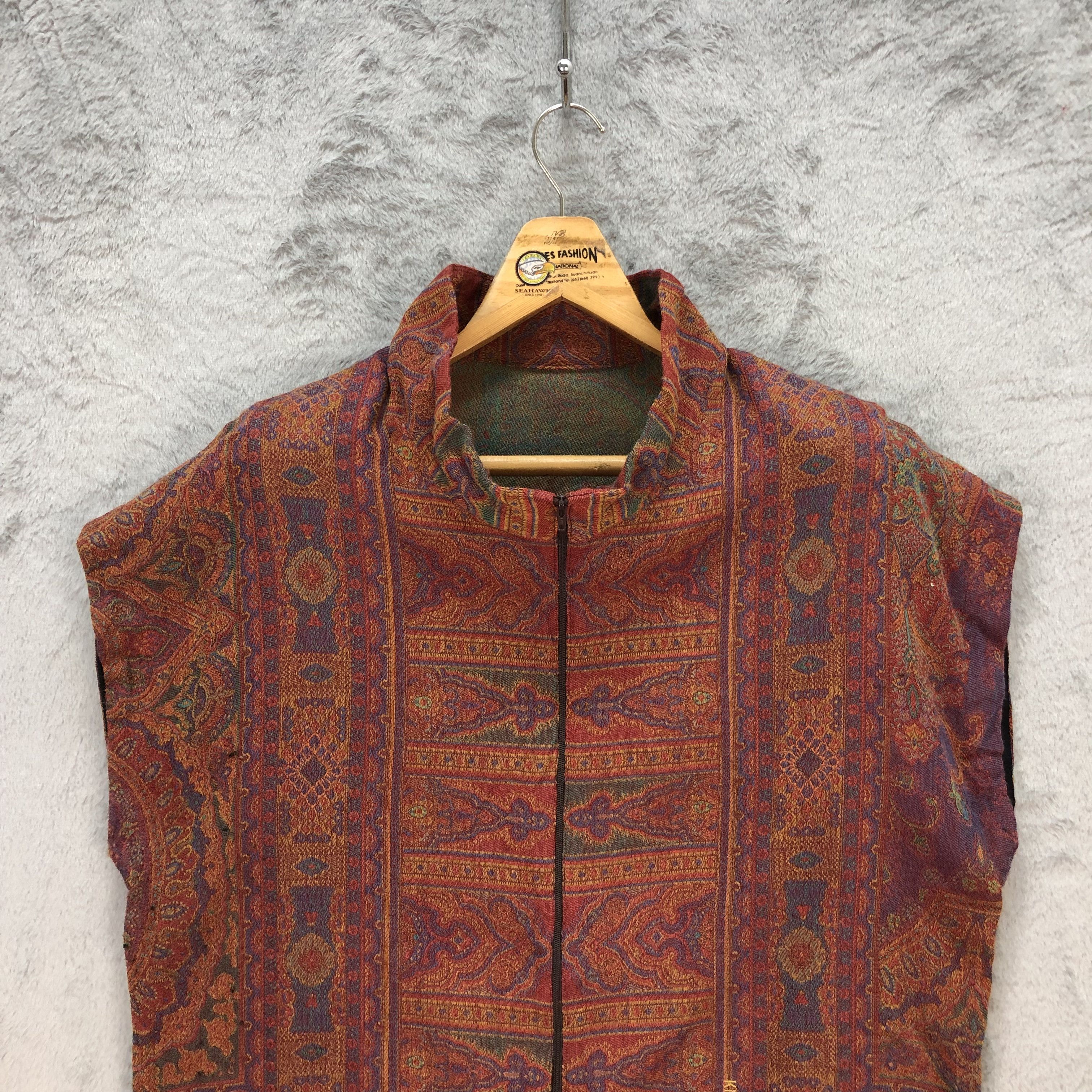 Japanese Brand Kinloch Anderson Native Design Sleeveless Shirt #5950-215 Size L / US 10 / IT 46 - 2 Thumbnail