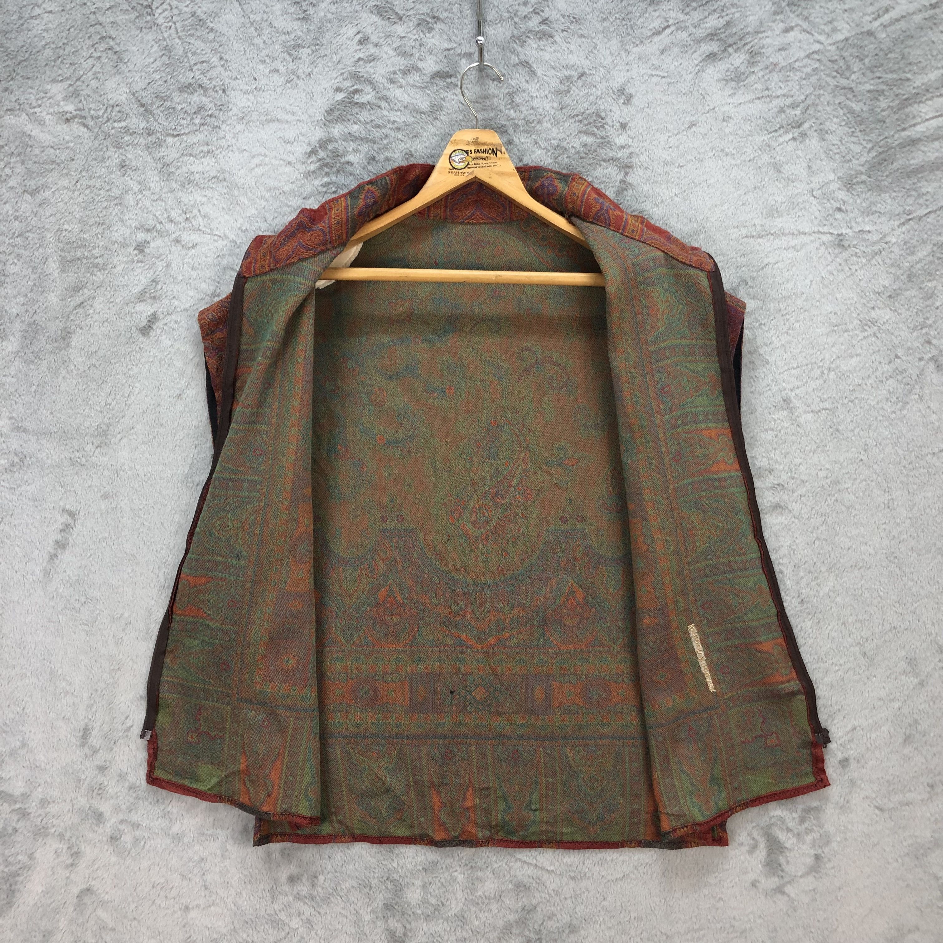 Japanese Brand Kinloch Anderson Native Design Sleeveless Shirt #5950-215 Size L / US 10 / IT 46 - 7 Thumbnail